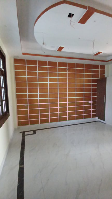 Spacious 4 BHK Independent House @ Jankipuram Garden, Kursi road, Lucknow thumbnail 5