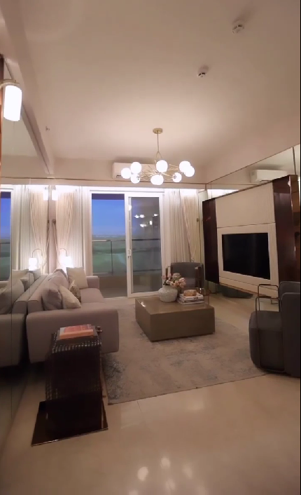 2,3,4 BHK, DLF ONE MIDTOWN thumbnail 2