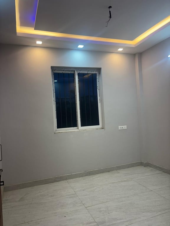 Villa near lulu mall ke just opposite friends colony ke pass thumbnail 12