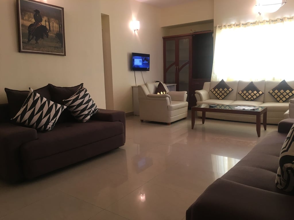 Prime 3BHK Flat for Rent Near Sony World Junction thumbnail 7