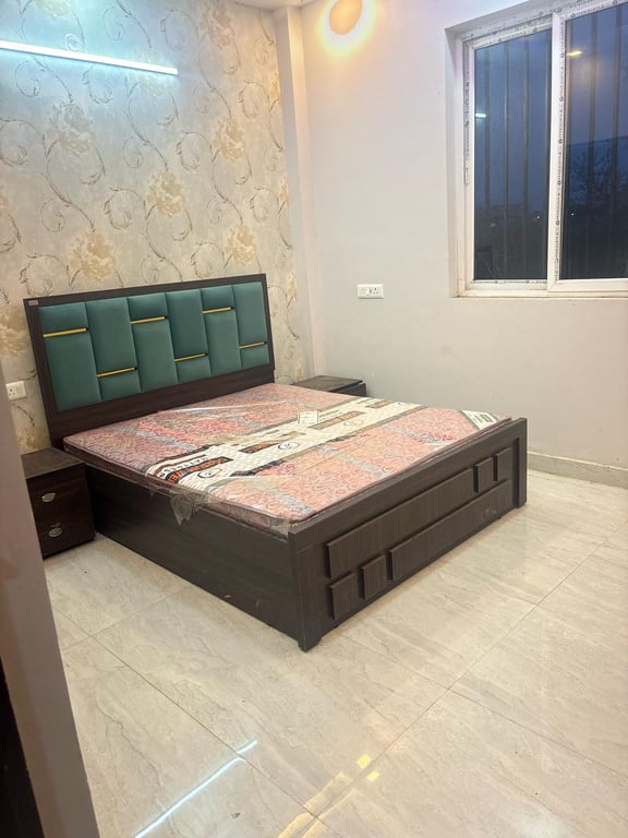 Villa near lulu mall ke just opposite friends colony ke pass thumbnail 3