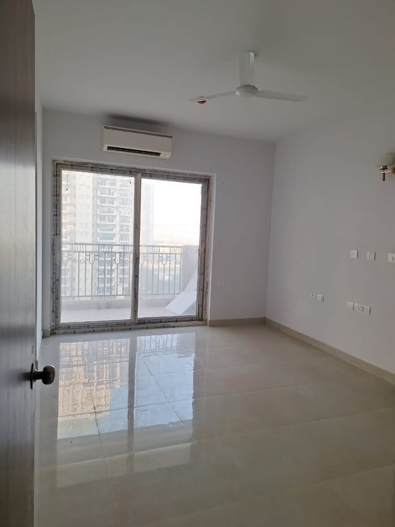 3BHK+Servant quarter Sec 109 Gurgaon thumbnail 7