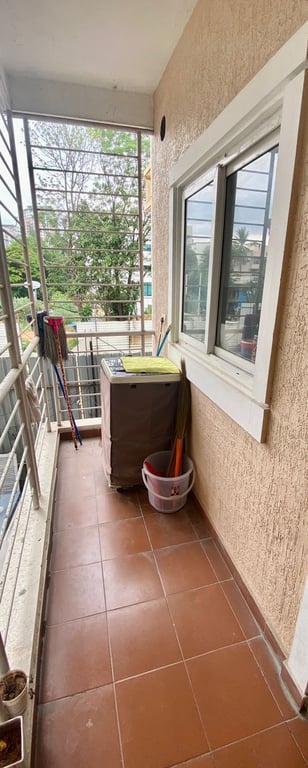 2BHK Apartment for Sale – Yellappa Chetty Layout, Ulsoor Road, Bangalore (Central Business District) thumbnail 2