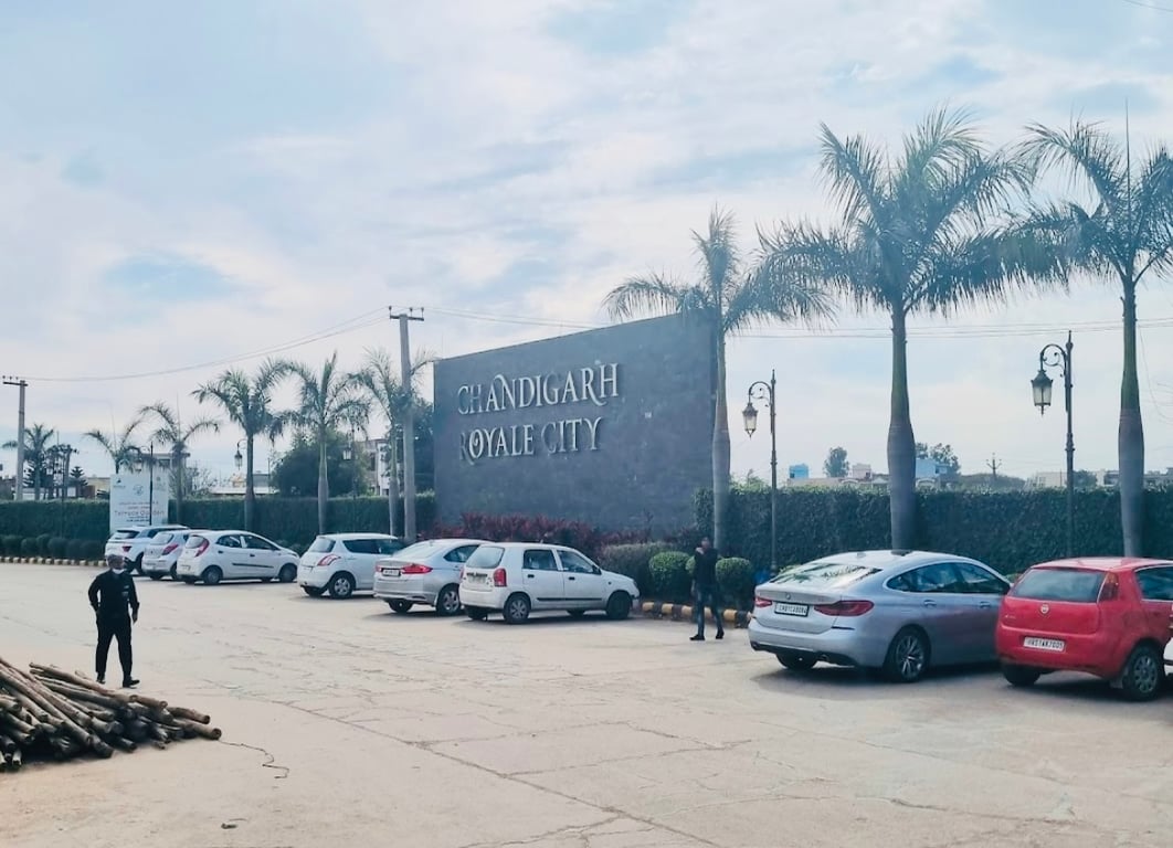 Patiala highway ( Chandigarh Royal City ) thumbnail 2