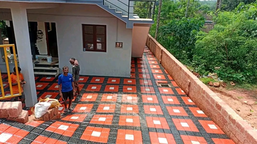 2BHK House with 7 Cents Land & Car Parking – Gudaiangadi Bus Stop, Mangalore thumbnail 1