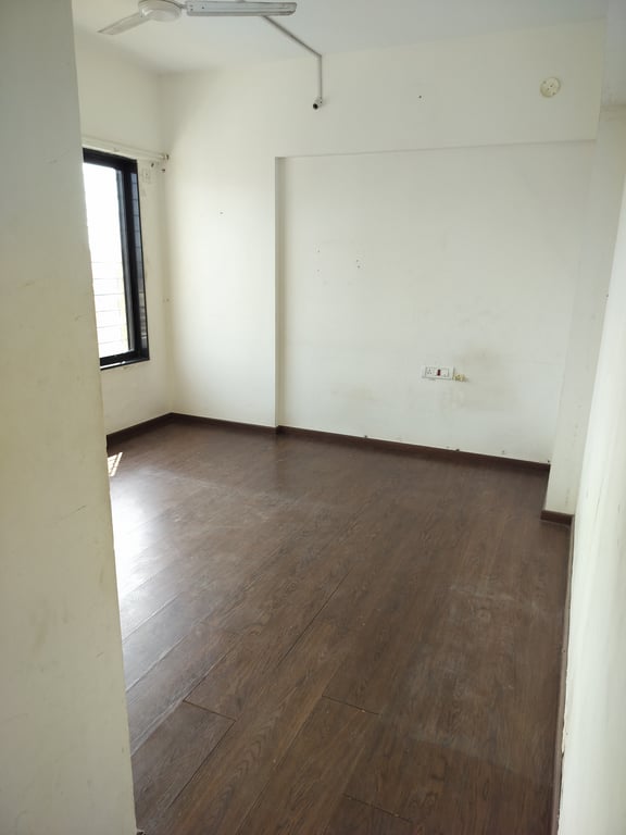 2 BHK 733 Carpet on 16th floor of 17 in Andheri west ,  3 Side Open View with Partial Sea View. thumbnail 7