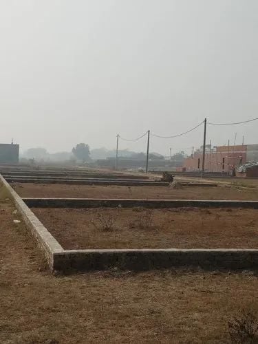 Plot 50 guj near tronica City industrial area Ghaziabad price 8 lac only thumbnail 9