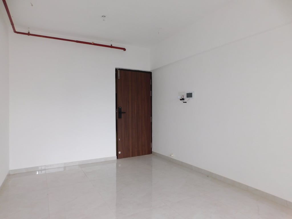 1bhk ready to move flat in chembur east thumbnail 10