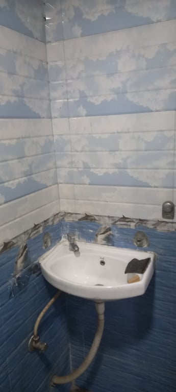 1BHK Row House Unit with Free WiFi & Utilities – Sector 1, Koparkhairane, Navi Mumbai thumbnail 13