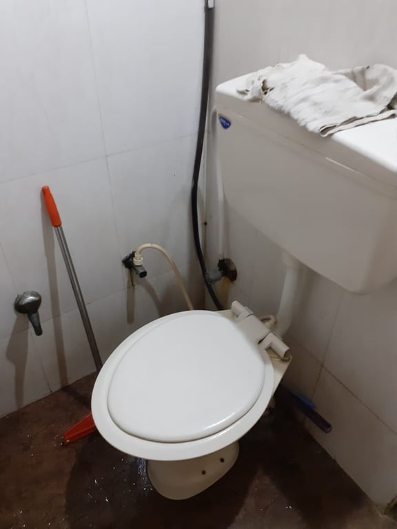 2BHK Flat for Sale & Rent – Gokul Residency, Althan Bhimrad Canal Road, Surat thumbnail 3