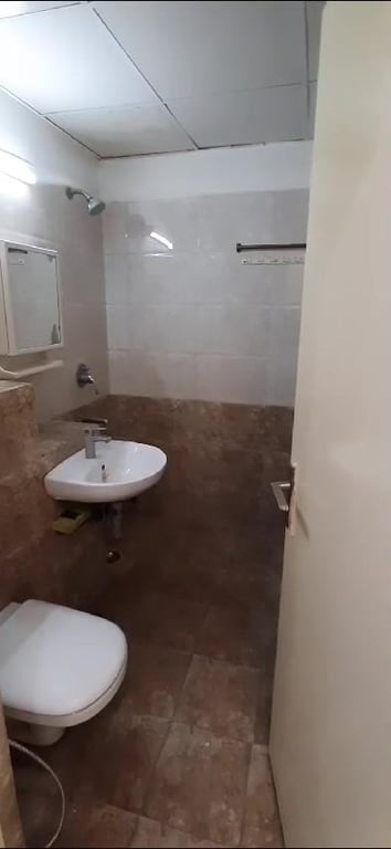 2BHK Flat for Rent in Palm Olympia, Noida Extension – 900 SQFT thumbnail 4