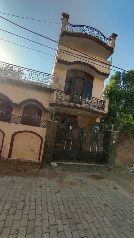 4 Marla Independent House For Sale thumbnail 3