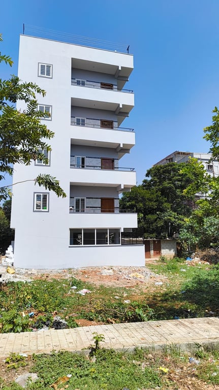 Penthouse Flat for Sale – Yelahanka Kogilu Cross, Bangalore North thumbnail 3