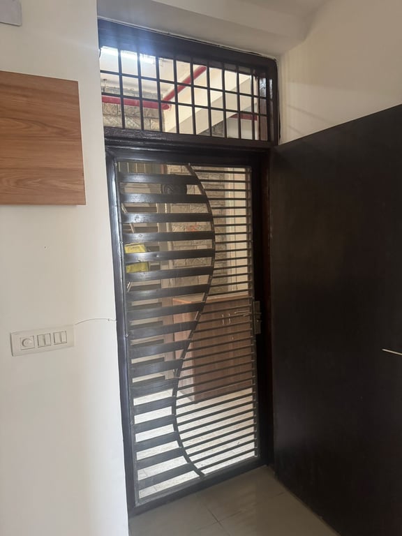 2BHK Flat for Rent in Ajnara Le Garden, Noida Extension – 995 SQFT thumbnail 8