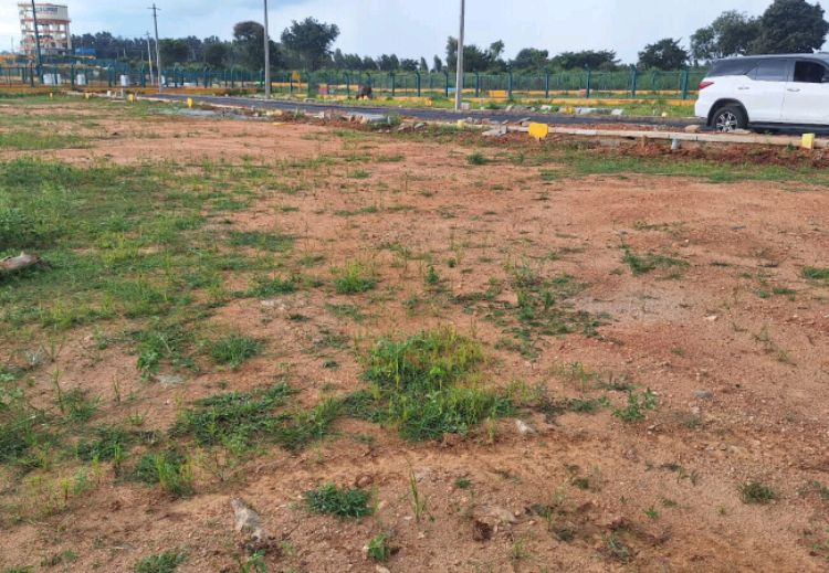 PLOT FOR SALE IN NELMANGALA thumbnail 3