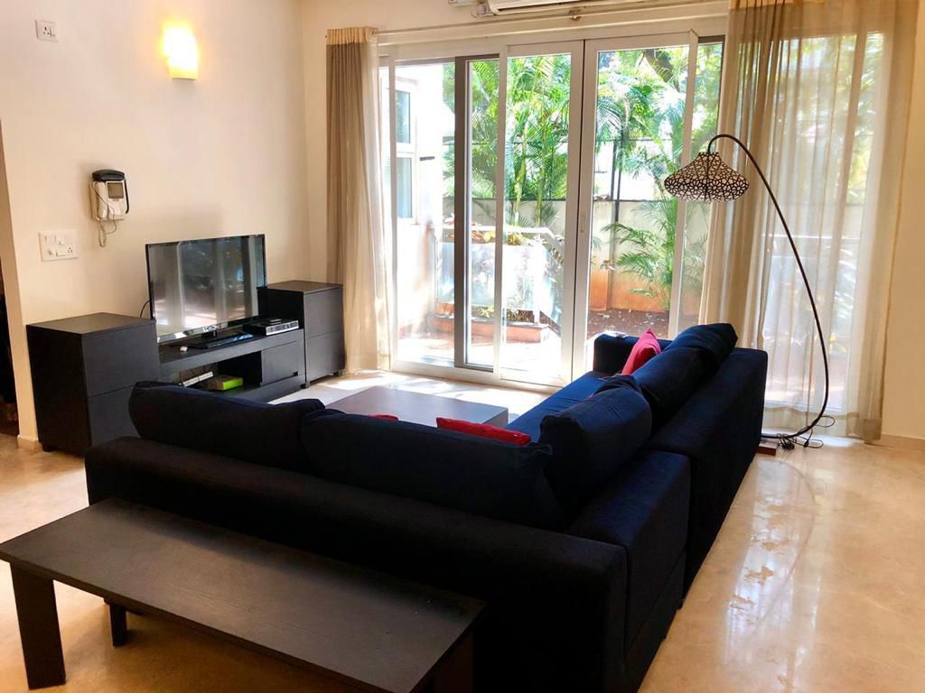 RENT - Spacious 3 BHK in CBD at Rest House Road, Off. M.G Road, Bangalore thumbnail 5