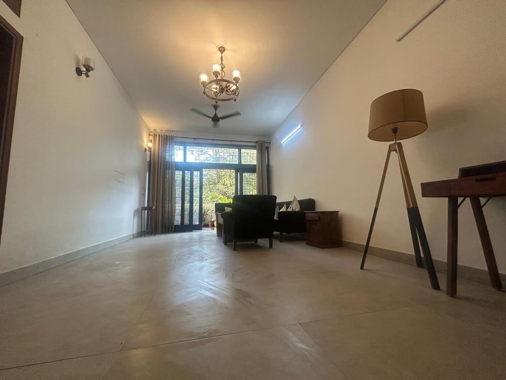 Panchsheel enclave furnished thumbnail 8