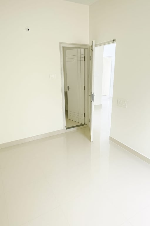 Ready to move 2&3 bhk corner flats thumbnail 2