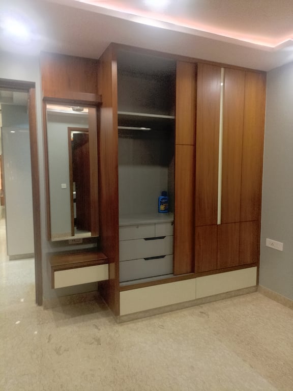 It's 3 BHK apartment flat in prime location in pitam pura near by all amenities like metro station - 1