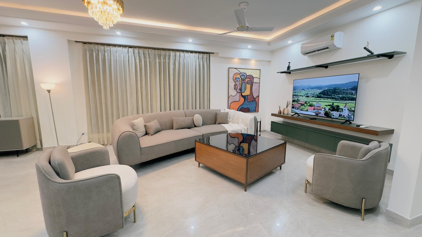 Spacious Ultra Luxurious  4 bhk builder floor for Rent in  Anand Niketan thumbnail 10