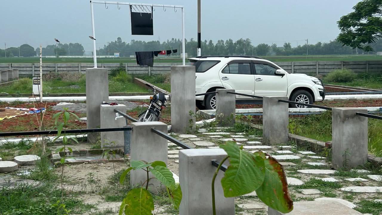 Residential plot for sale thumbnail 6