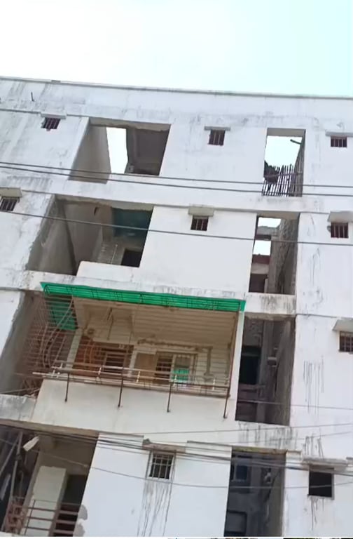 2 Bhk flat near Shaguna more, Bailey Road, Patna - 1