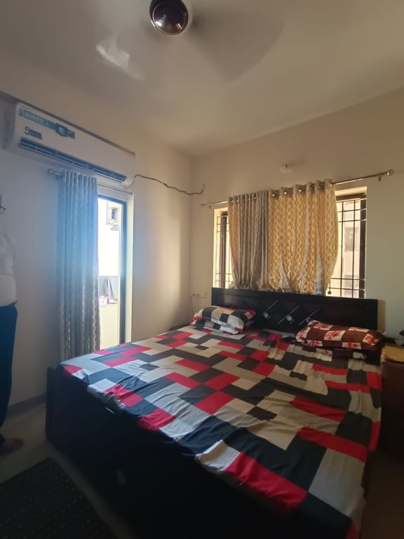 3bhk full furnished flat thumbnail 13