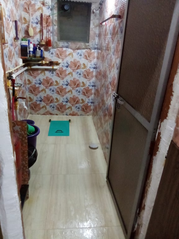 1 RK road tach proparty ground floor kalwa. West. Thane 400605 thumbnail 3