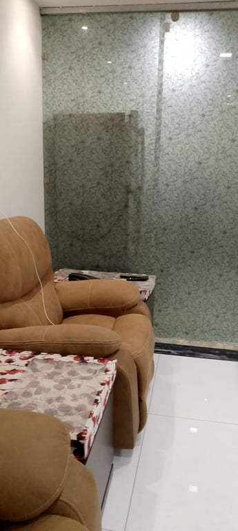 300sq metre in East Delhi thumbnail 1