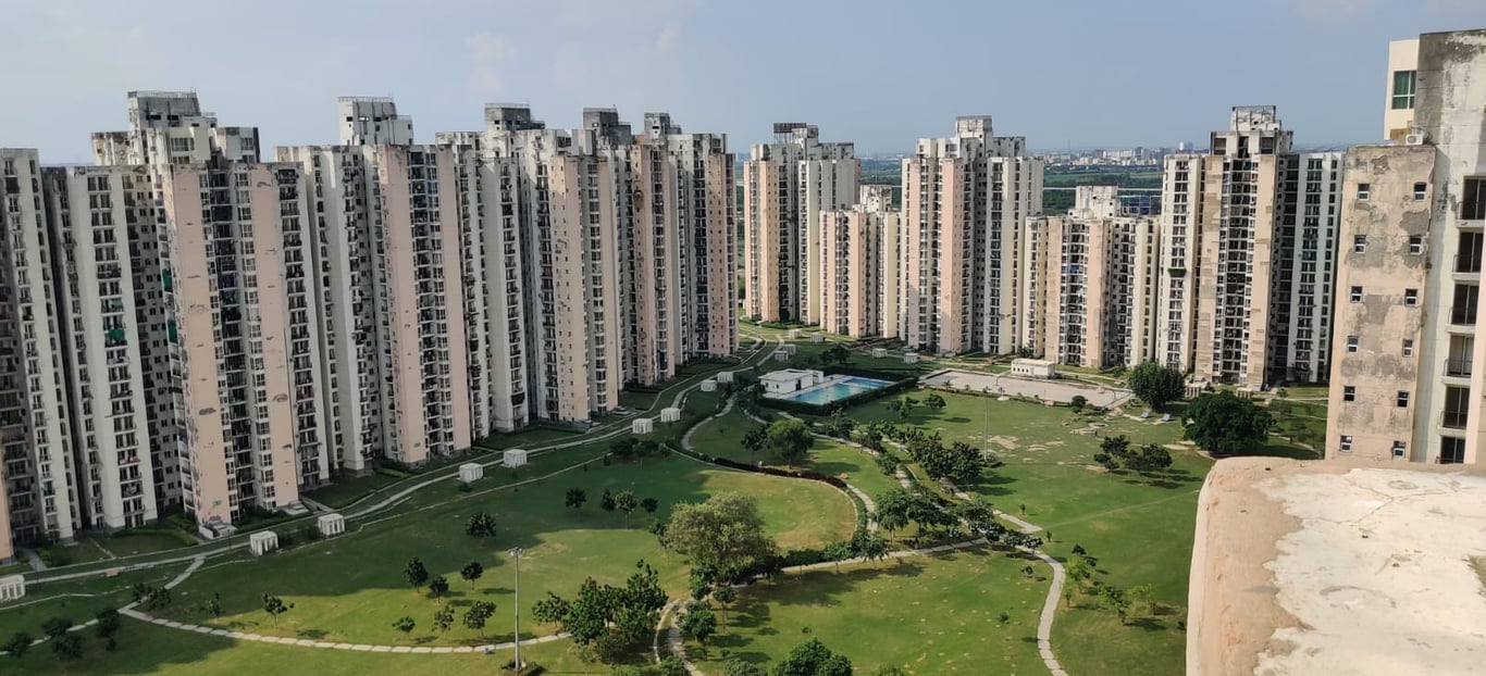 4BHK+Servant Penthouse in Jaypee Aman thumbnail 10