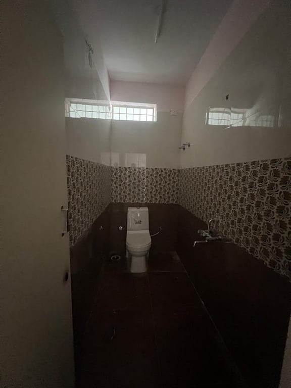 2BHK House for Rent – Ground + 2 Floors, 976 sq.ft thumbnail 4