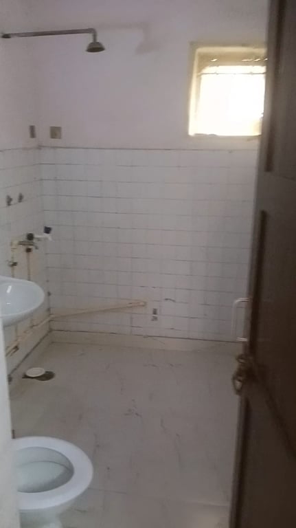 2BHK in Dwarka sector 13 New Delhi thumbnail 2