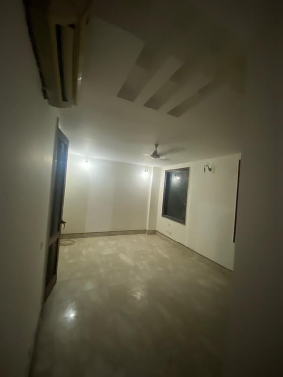 4 bhk Builder Floor Jasola RWA thumbnail 4