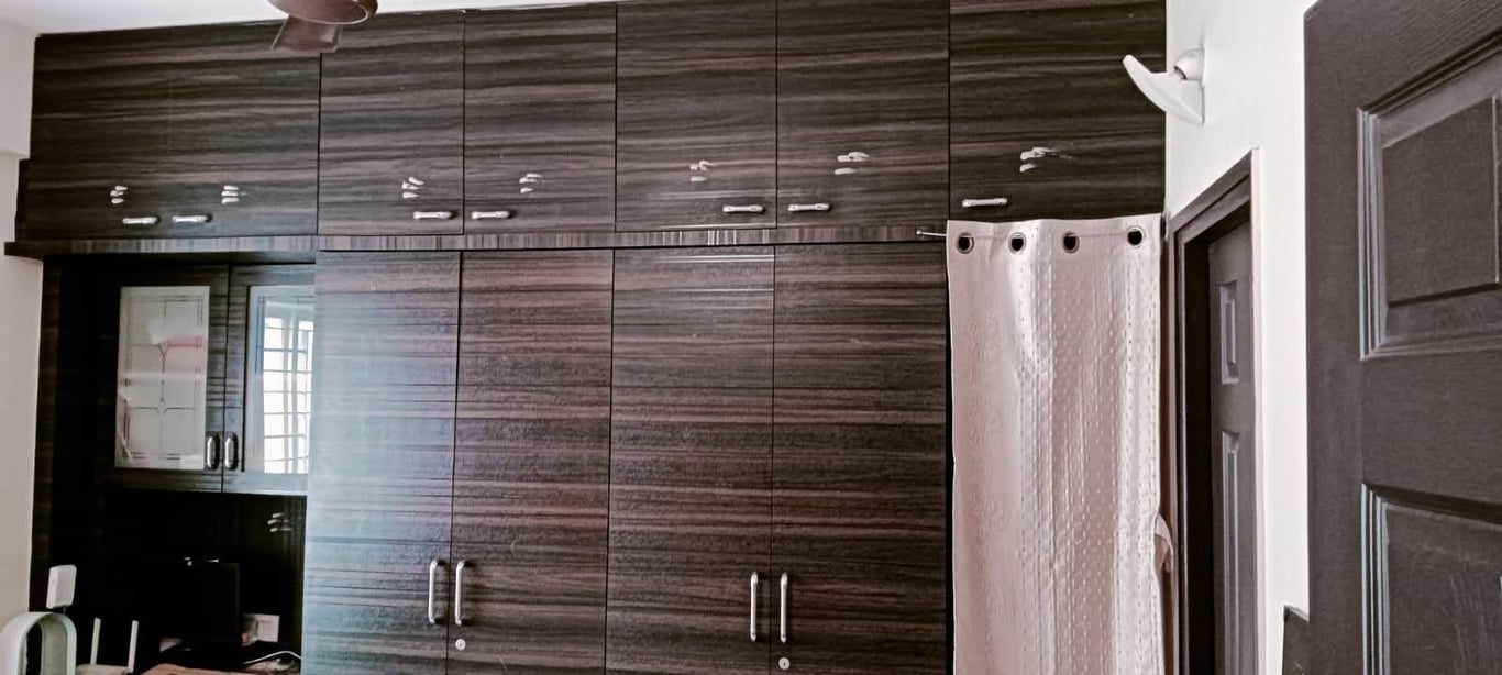 Spacious 2 Bhk along with private terrace area - 1