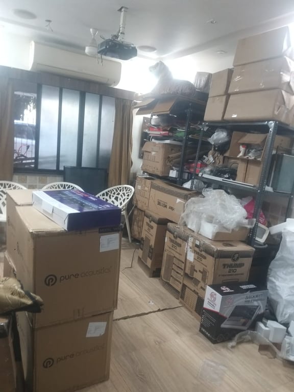 1RK Ground Floor Unit with Redevelopment Potential – Saibaba Nagar, Borivali West, Mumbai thumbnail 8