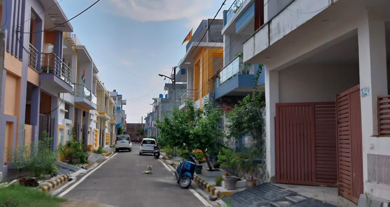 3BHK Duplex House 1000sq.ft thumbnail 14