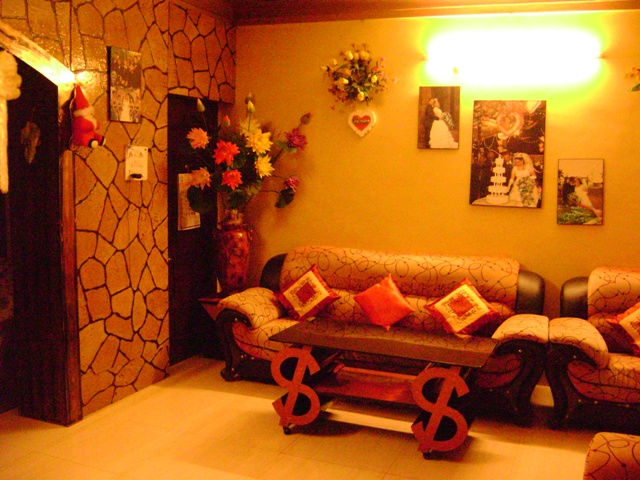 3bhk fully furnished 122sqmts in oldgoa with swimming pool, club house, children's play area,gym. - 1