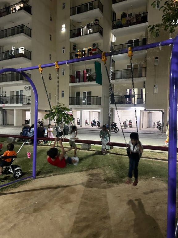 Spacious 2bhk with park view - 1