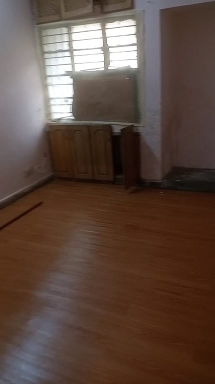 2BHK in Dwarka sector 13 New Delhi thumbnail 6