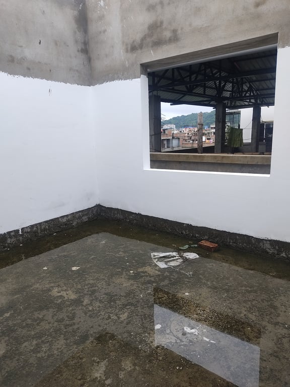 PENT HOUSE FOR SELL thumbnail 8