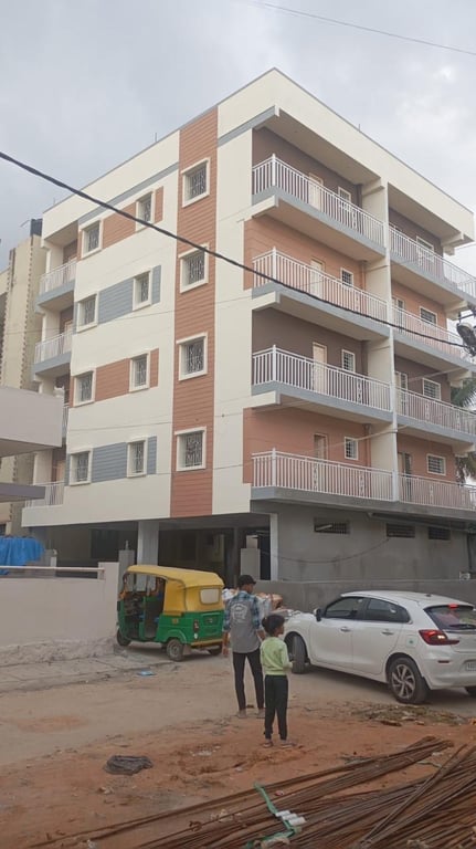 Entire Building in Kemba thalli road Bengaluru thumbnail 2