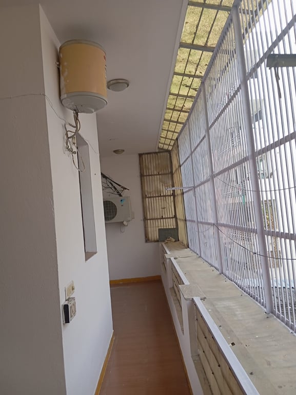 Luxurious 3BHK Builder Floor thumbnail 5