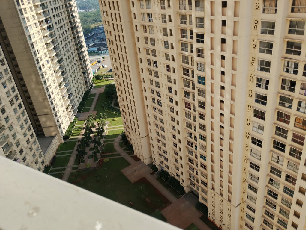 Hiranandani Fortune City thumbnail 4