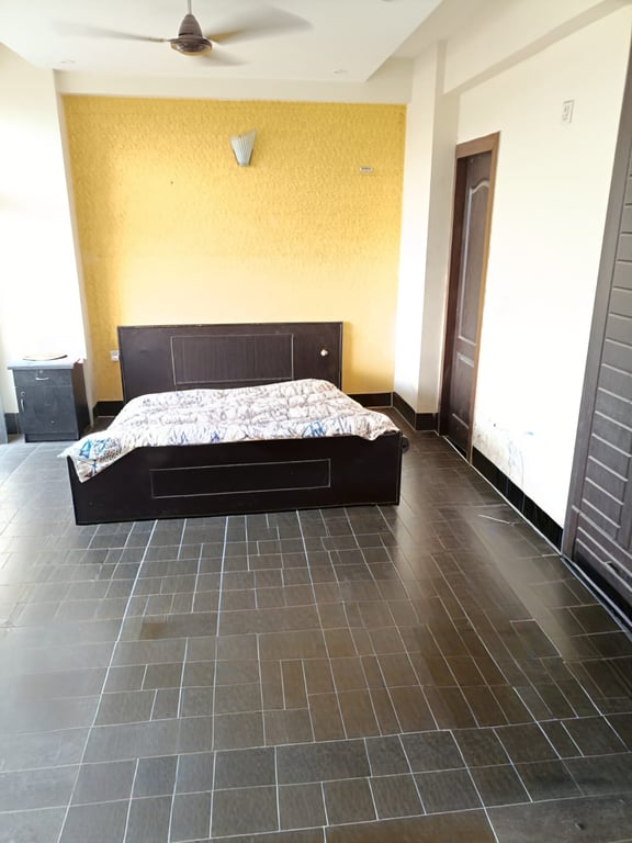 Penthouse at Amrapali Zodiac- Sec-120 Noida 3BHK thumbnail 2