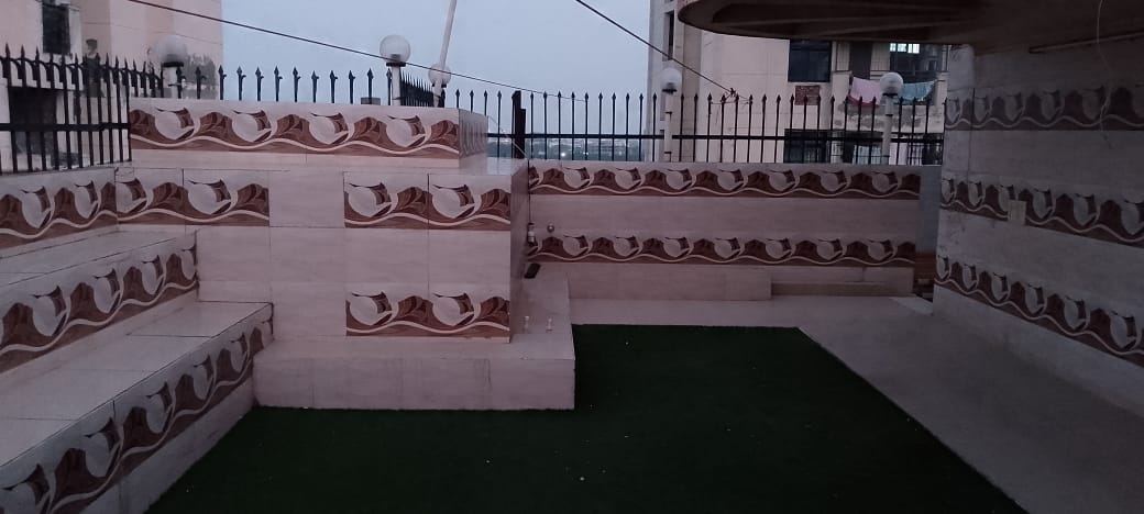 5BHK Penthouse Greater noida thumbnail 17