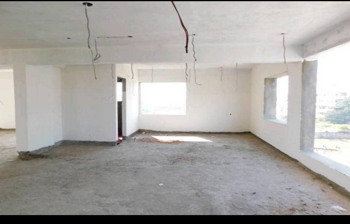 Commercial property suitable for offices, Schools or colleges and similar establishments thumbnail 8