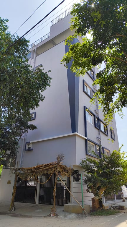 Penthouse Flat for Sale – Yelahanka Kogilu Cross, Bangalore North thumbnail 1