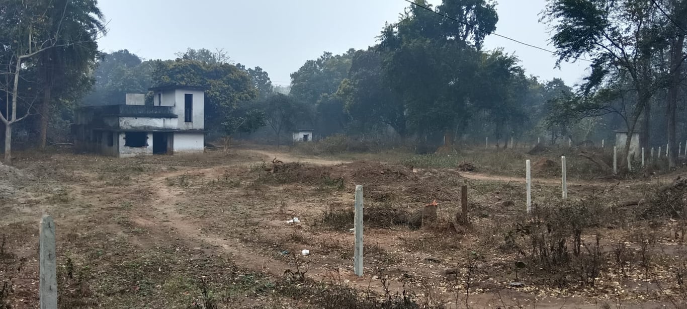 On highway land in Jhargram thumbnail 2