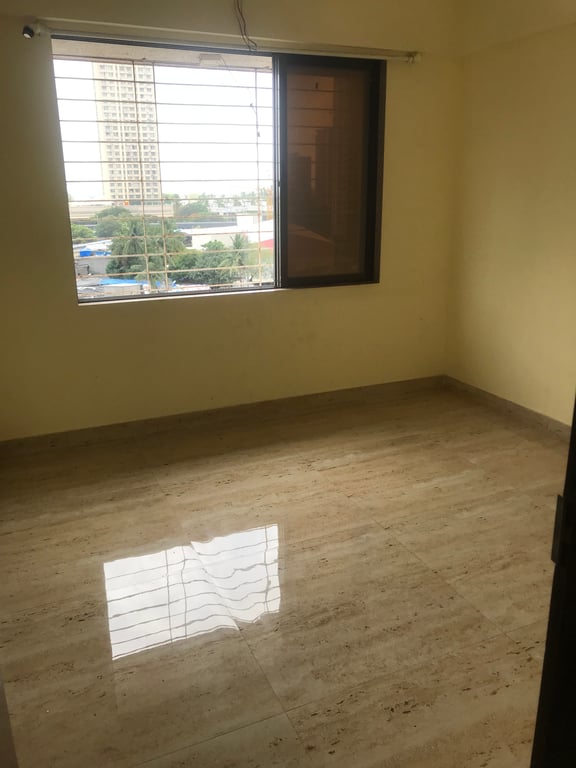 1bhk flat for rent available at Goregoan west thumbnail 2
