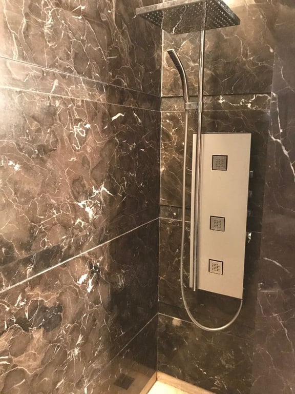 Four beds v v thumbnail 5